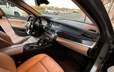 BMW 5 серия, 2012 год, 1 870 000 рублей, 13 фотография