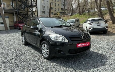 Toyota Auris II, 2011 год, 750 000 рублей, 2 фотография