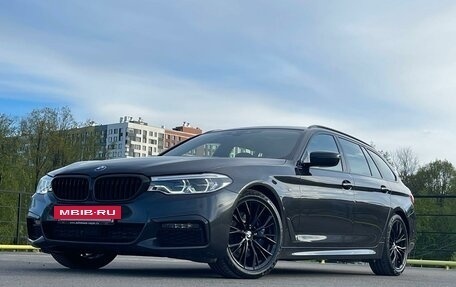 BMW 5 серия, 2019 год, 5 750 000 рублей, 4 фотография