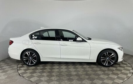 BMW 3 серия, 2018 год, 2 890 000 рублей, 4 фотография