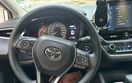 Toyota Corolla, 2021 год, 1 800 000 рублей, 8 фотография