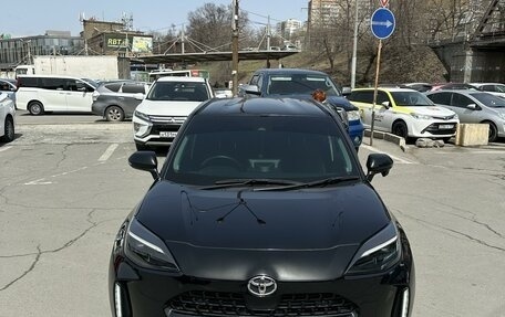 Toyota Yaris Cross, 2021 год, 1 950 000 рублей, 2 фотография