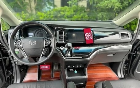 Honda Elysion, 2021 год, 3 720 000 рублей, 7 фотография