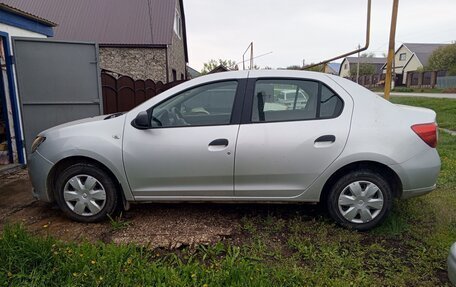 Renault Logan II, 2015 год, 1 200 000 рублей, 4 фотография