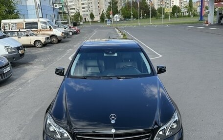 Mercedes-Benz E-Класс, 2013 год, 2 090 000 рублей, 2 фотография