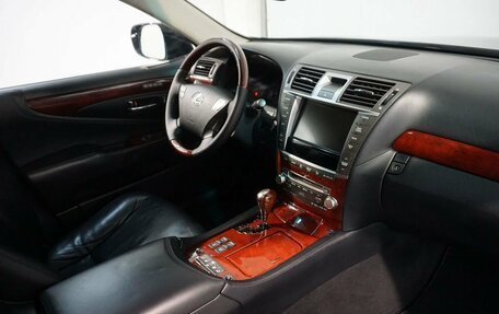 Lexus LS IV, 2010 год, 1 799 000 рублей, 4 фотография