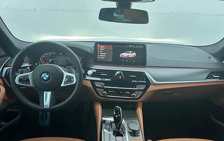 BMW 5 серия, 2021 год, 4 250 123 рублей, 8 фотография