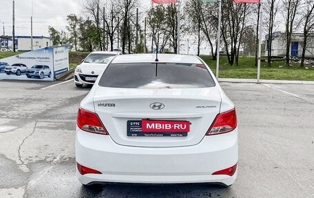 Hyundai Solaris II рестайлинг, 2015 год, 899 000 рублей, 6 фотография