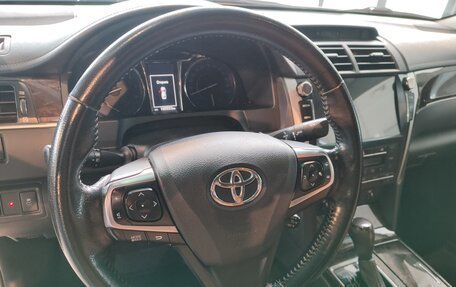 Toyota Camry, 2016 год, 2 575 000 рублей, 13 фотография