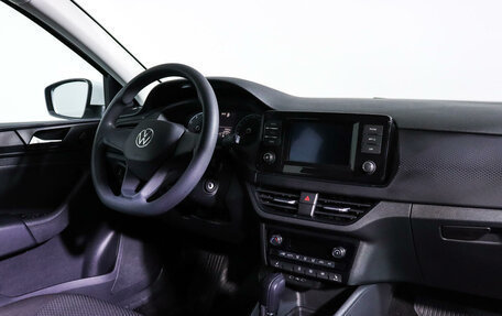 Volkswagen Polo VI (EU Market), 2022 год, 1 980 000 рублей, 9 фотография