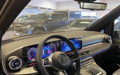 Mercedes-Benz V-Класс, 2024 год, 19 900 000 рублей, 2 фотография