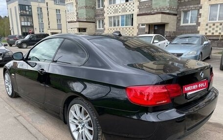BMW 3 серия, 2011 год, 1 550 000 рублей, 4 фотография