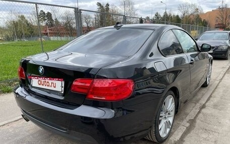 BMW 3 серия, 2011 год, 1 550 000 рублей, 6 фотография