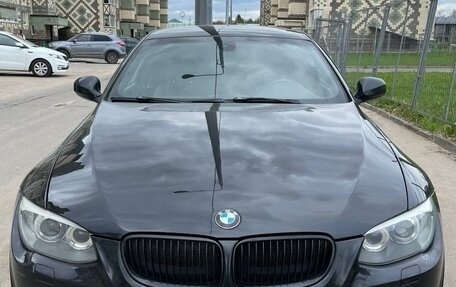 BMW 3 серия, 2011 год, 1 550 000 рублей, 2 фотография