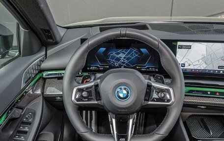 BMW 5 серия, 2024 год, 11 300 000 рублей, 4 фотография