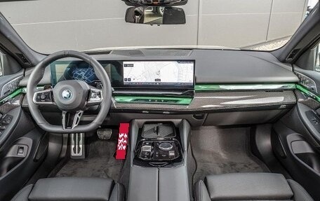 BMW 5 серия, 2024 год, 11 300 000 рублей, 5 фотография