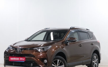 Toyota RAV4, 2018 год, 2 999 000 рублей, 4 фотография