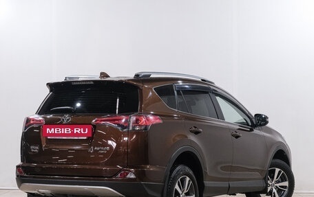 Toyota RAV4, 2018 год, 2 999 000 рублей, 7 фотография