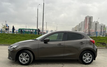 Mazda Demio IV, 2018 год, 1 200 000 рублей, 4 фотография
