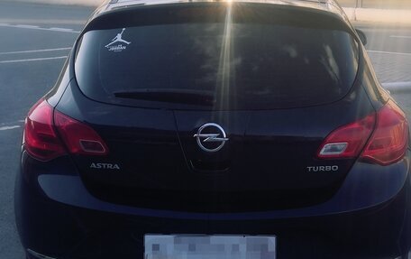 Opel Astra J, 2013 год, 1 120 000 рублей, 5 фотография