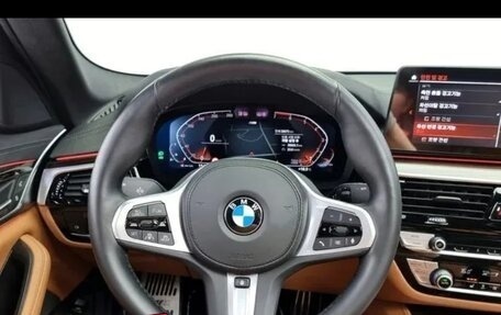 BMW 5 серия, 2021 год, 4 300 000 рублей, 13 фотография