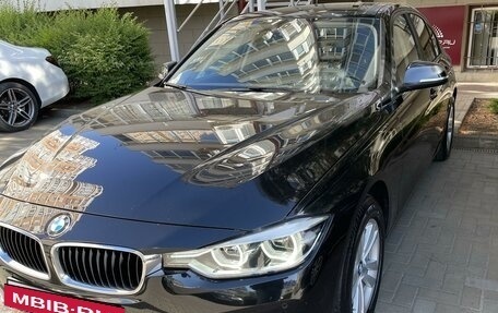 BMW 3 серия, 2018 год, 2 750 000 рублей, 2 фотография