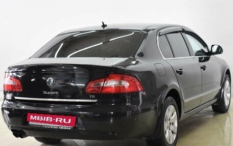 Skoda Superb III рестайлинг, 2010 год, 929 000 рублей, 2 фотография