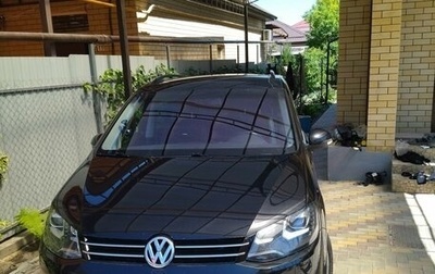 Volkswagen Sharan II, 2011 год, 1 500 000 рублей, 1 фотография