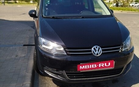 Volkswagen Sharan II, 2011 год, 1 500 000 рублей, 6 фотография