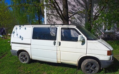 Volkswagen Transporter T4, 1992 год, 225 000 рублей, 3 фотография