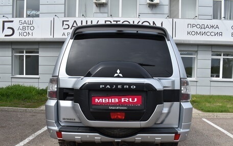 Mitsubishi Pajero IV, 2014 год, 2 820 000 рублей, 4 фотография