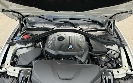 BMW 3 серия, 2018 год, 2 999 999 рублей, 14 фотография