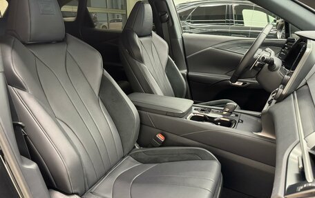 Lexus RX IV рестайлинг, 2023 год, 12 500 000 рублей, 25 фотография