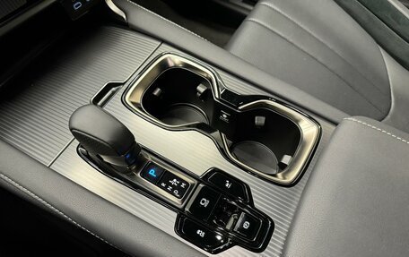 Lexus RX IV рестайлинг, 2023 год, 12 500 000 рублей, 32 фотография