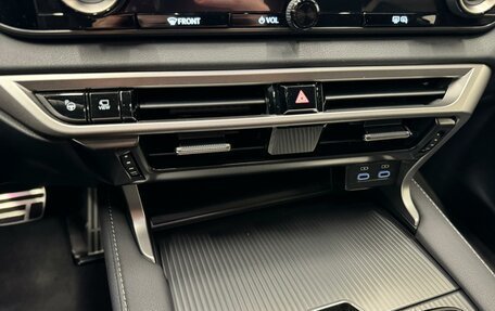 Lexus RX IV рестайлинг, 2023 год, 12 500 000 рублей, 34 фотография
