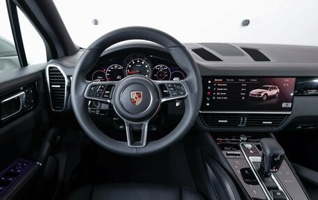 Porsche Cayenne III, 2023 год, 15 490 000 рублей, 14 фотография