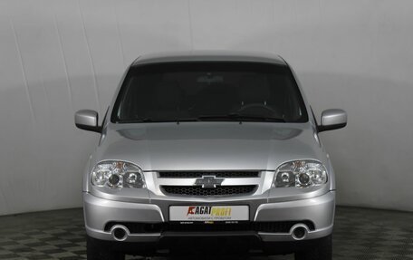 Chevrolet Niva I рестайлинг, 2017 год, 750 000 рублей, 2 фотография