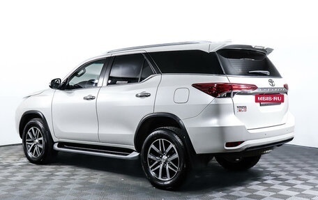 Toyota Fortuner II, 2018 год, 4 298 000 рублей, 7 фотография