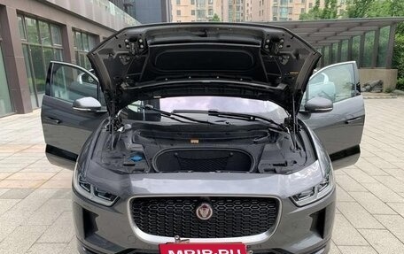 Jaguar I-Pace I, 2021 год, 3 999 999 рублей, 16 фотография
