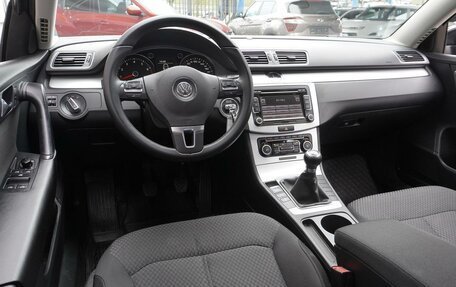 Volkswagen Passat B7, 2011 год, 1 134 000 рублей, 6 фотография