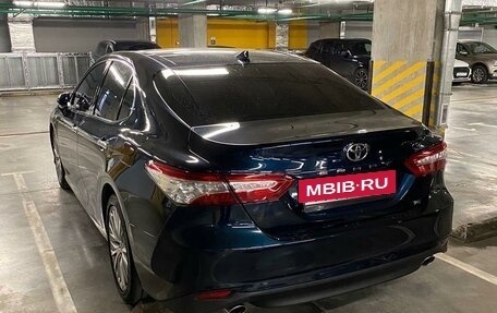 Toyota Camry, 2019 год, 3 600 000 рублей, 8 фотография