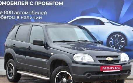 Chevrolet Niva I рестайлинг, 2016 год, 736 000 рублей, 2 фотография