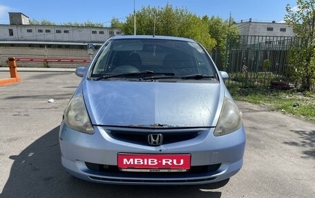 Honda Fit III, 2002 год, 380 000 рублей, 1 фотография