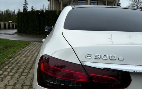 Mercedes-Benz E-Класс, 2022 год, 7 000 000 рублей, 11 фотография