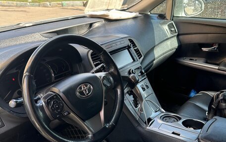 Toyota Venza I, 2013 год, 2 285 000 рублей, 12 фотография