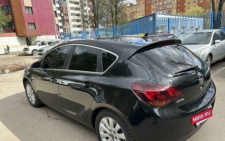 Opel Astra J, 2011 год, 940 000 рублей, 12 фотография