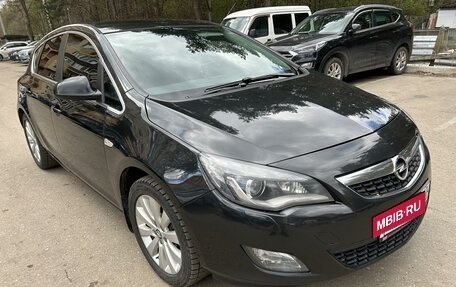 Opel Astra J, 2011 год, 940 000 рублей, 8 фотография