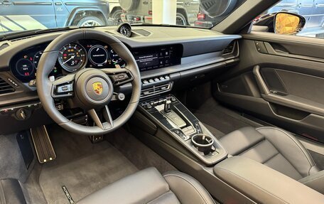 Porsche 911, 2024 год, 28 500 000 рублей, 31 фотография