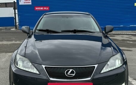 Lexus IS II рестайлинг 2, 2006 год, 1 270 000 рублей, 2 фотография