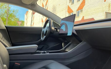 Tesla Model 3 I, 2018 год, 3 000 000 рублей, 11 фотография